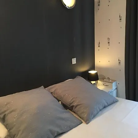 Le Grillon * Pontorson