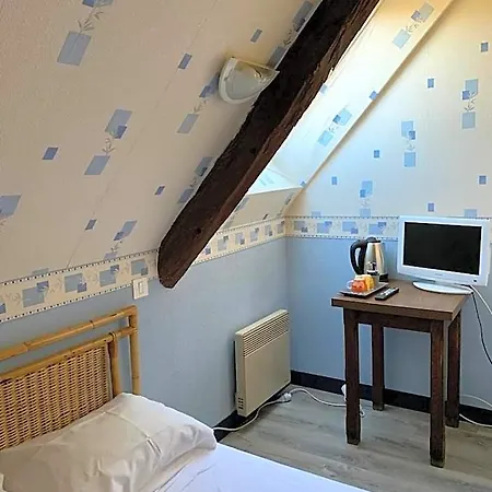 Hotel Le Grillon