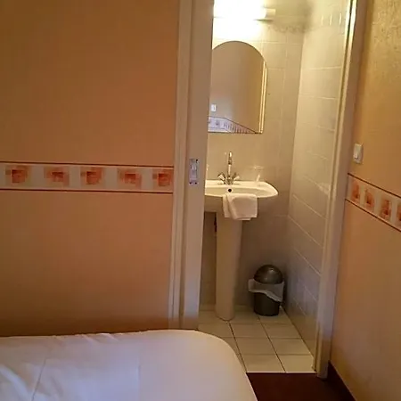 Hotel Le Grillon *